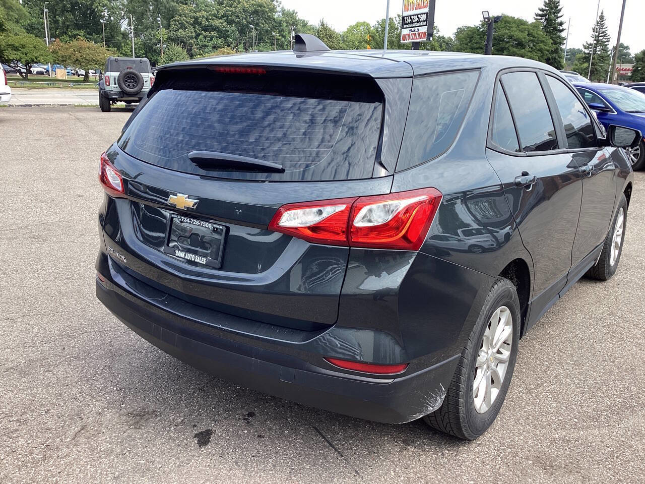Used 2020 Chevrolet Equinox LS image 5