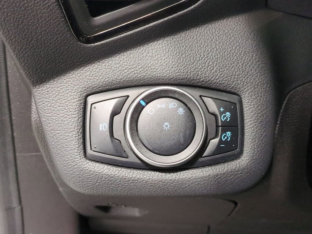 Used 2015 Ford Escape Titanium w/ Equipment Group 301A image 35