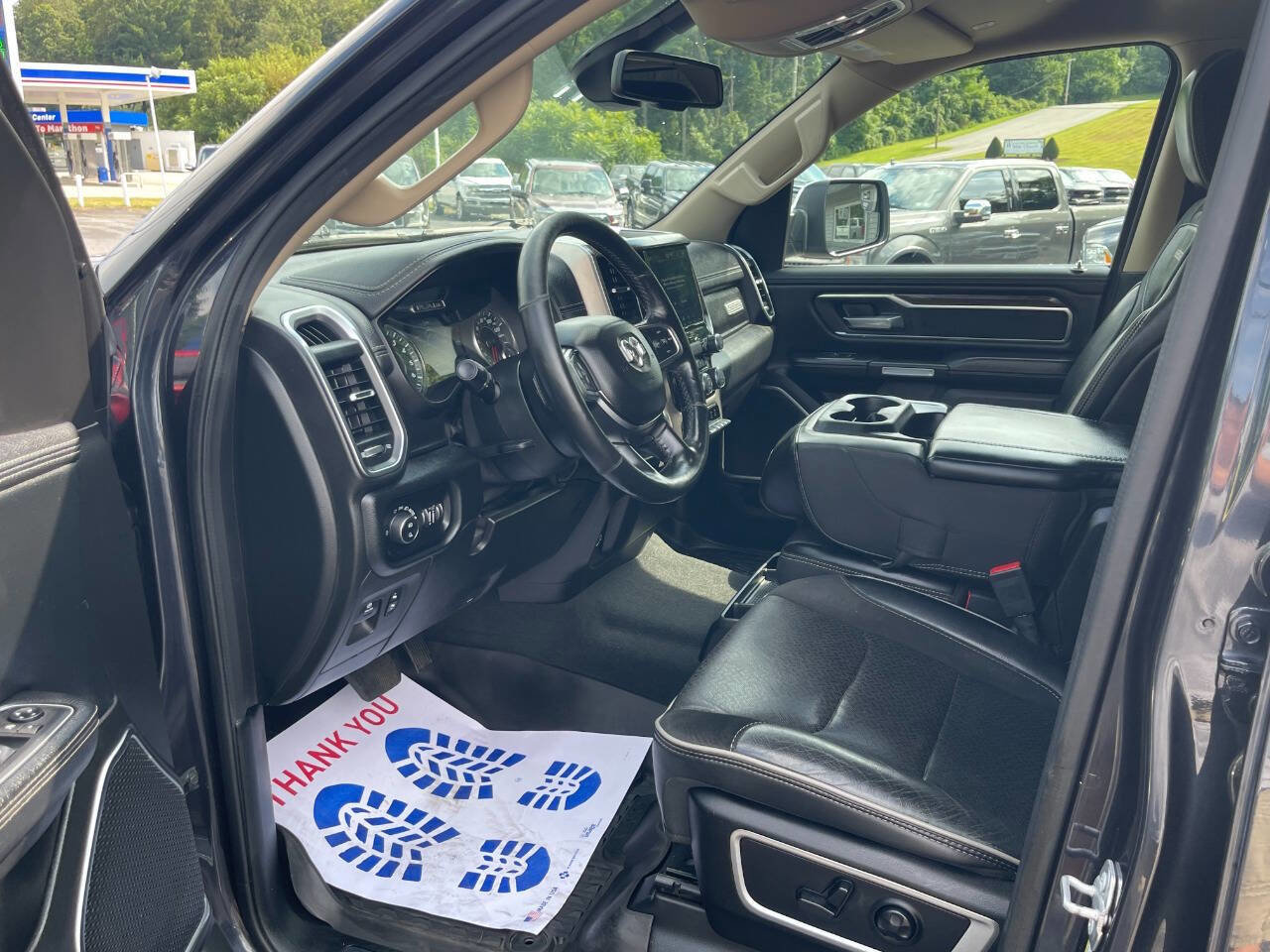 Used 2019 RAM 1500 Laramie image 17