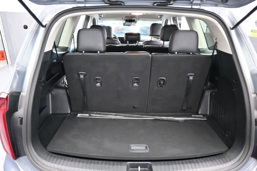 Used 2024 Kia Telluride LX FWD image 42