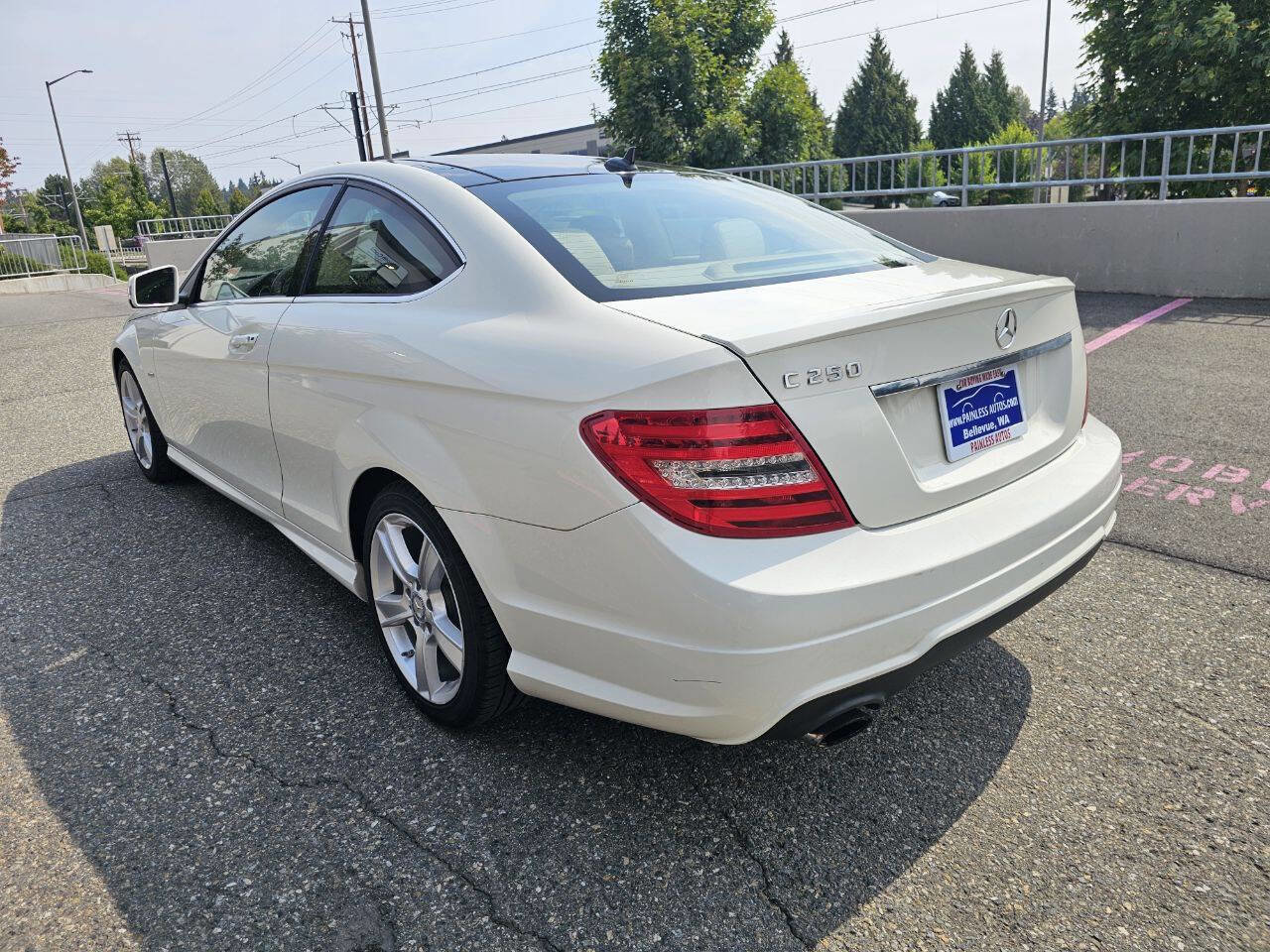 Used 2012 Mercedes-Benz C 250 Coupe image 5