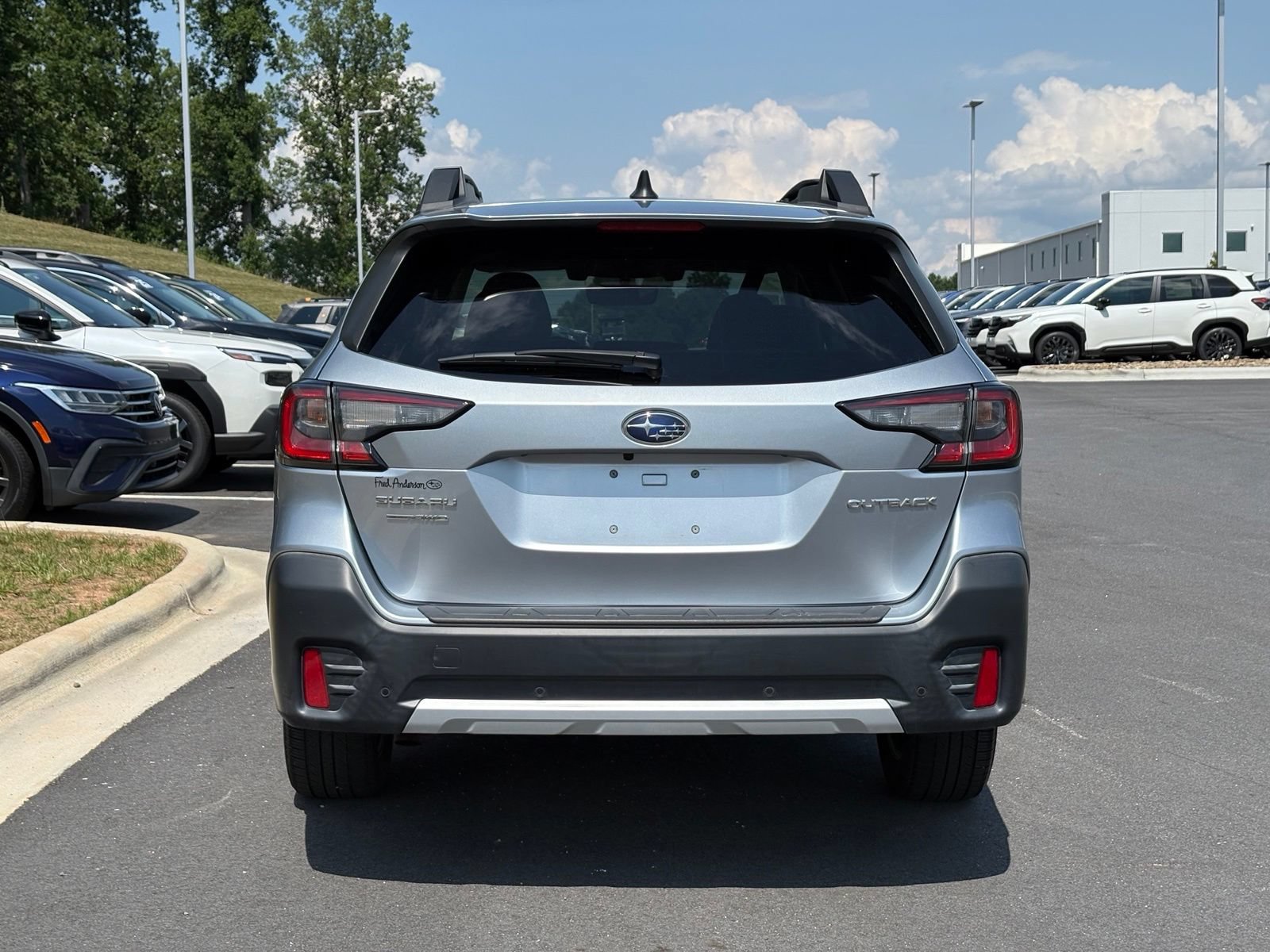 Used 2021 Subaru Outback Limited w/ Popular Package #2 AWD/4WD image 11