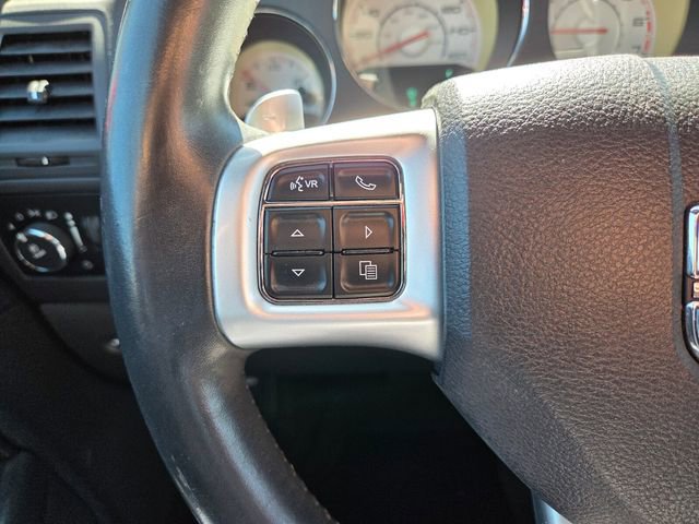 Used 2012 Dodge Challenger R/T Plus image 27