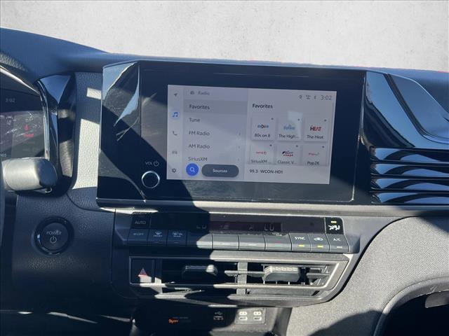 Used 2025 Toyota Camry LE image 13