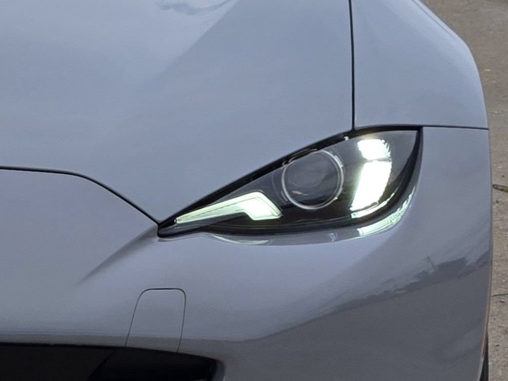 New 2026 MAZDA MX-5 Miata Club w/ Interior Package RWD image 7