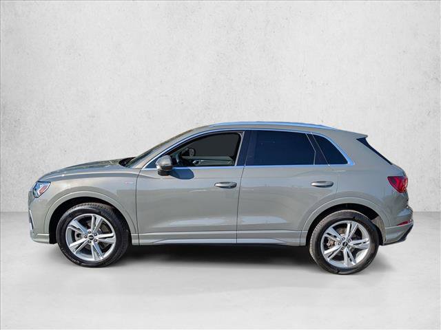 Used 2022 Audi Q3 2.0T Premium Plus w/ Premium Plus Package image 15
