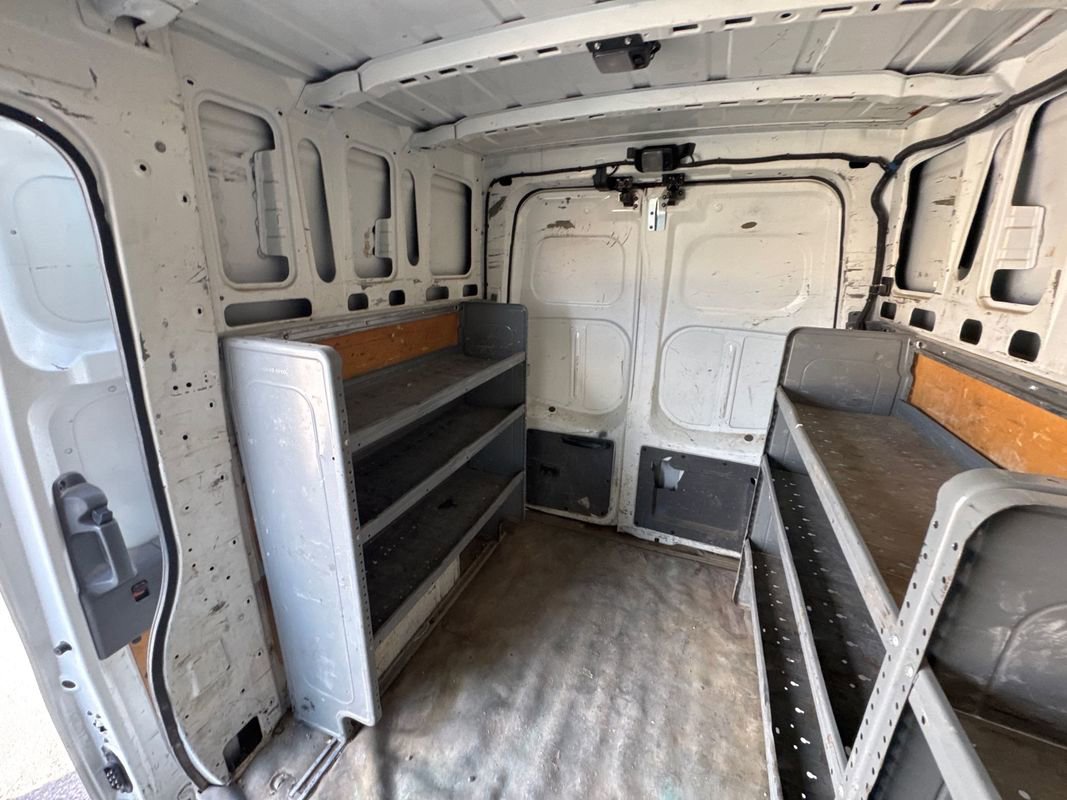 Used 2017 Nissan NV 2500 SV image 14