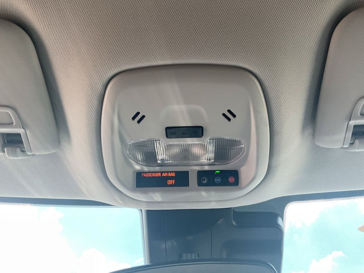Used 2025 Chevrolet Trax LT FWD image 14