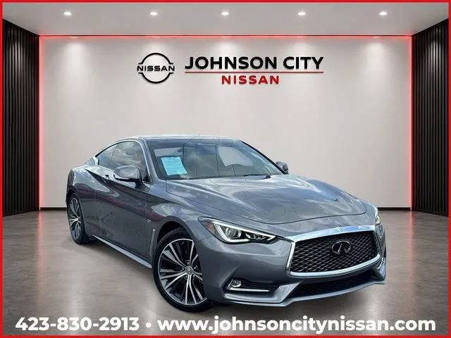 Used 2019 INFINITI Q60 3.0t Luxe w/ Essential Package