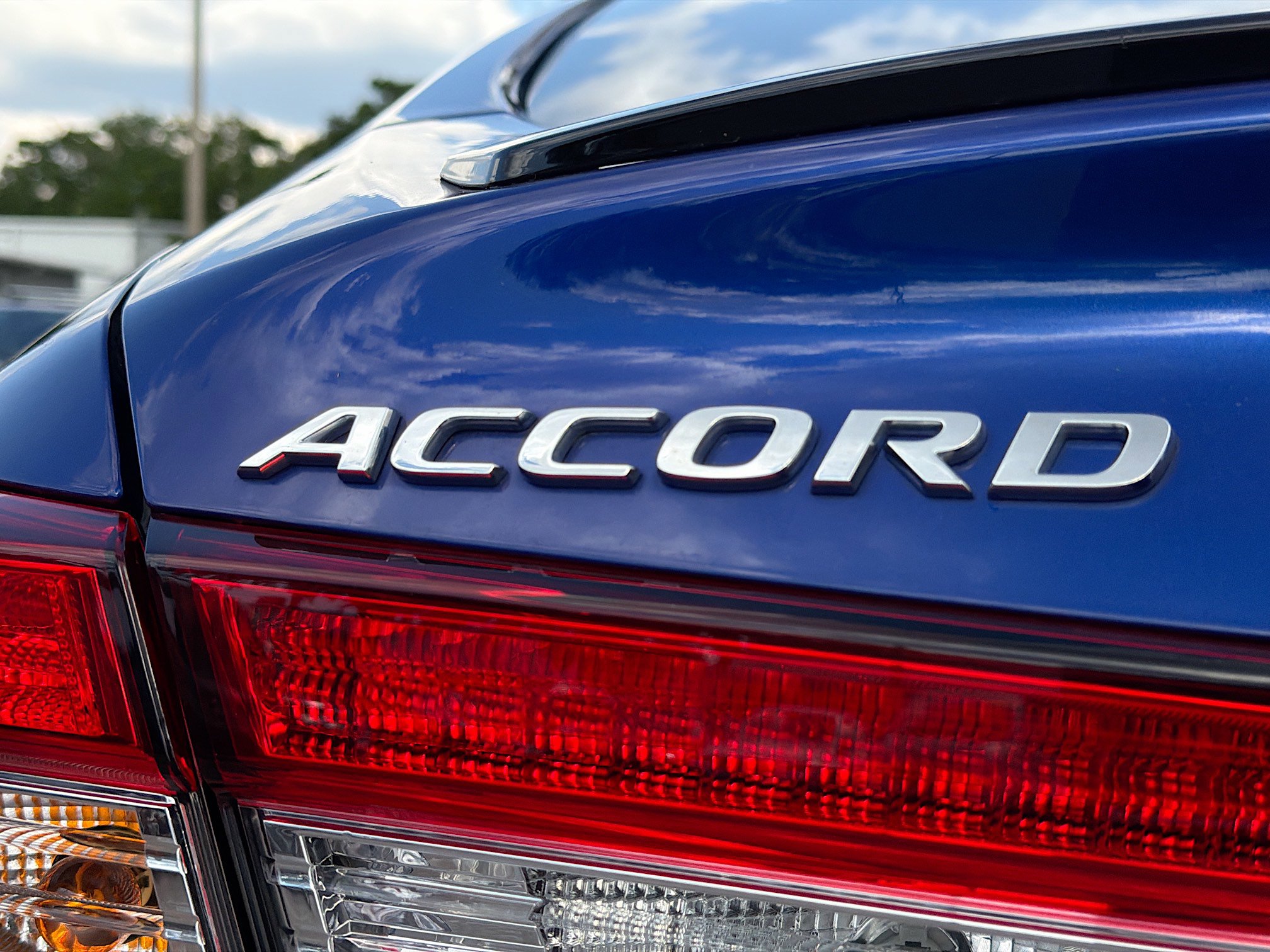 Used 2021 Honda Accord Sport image 11