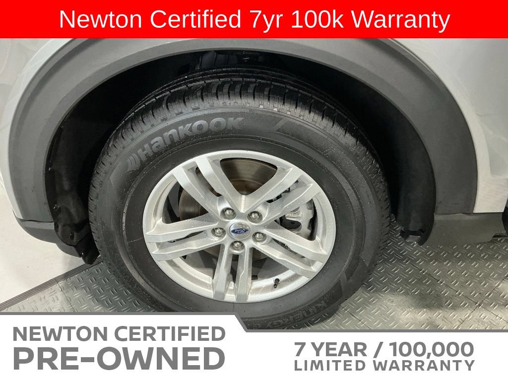 Used 2021 Ford Explorer XLT w/ Equipment Group 202A AWD/4WD image 52
