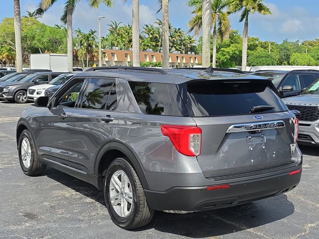 Used 2024 Ford Explorer XLT image 4