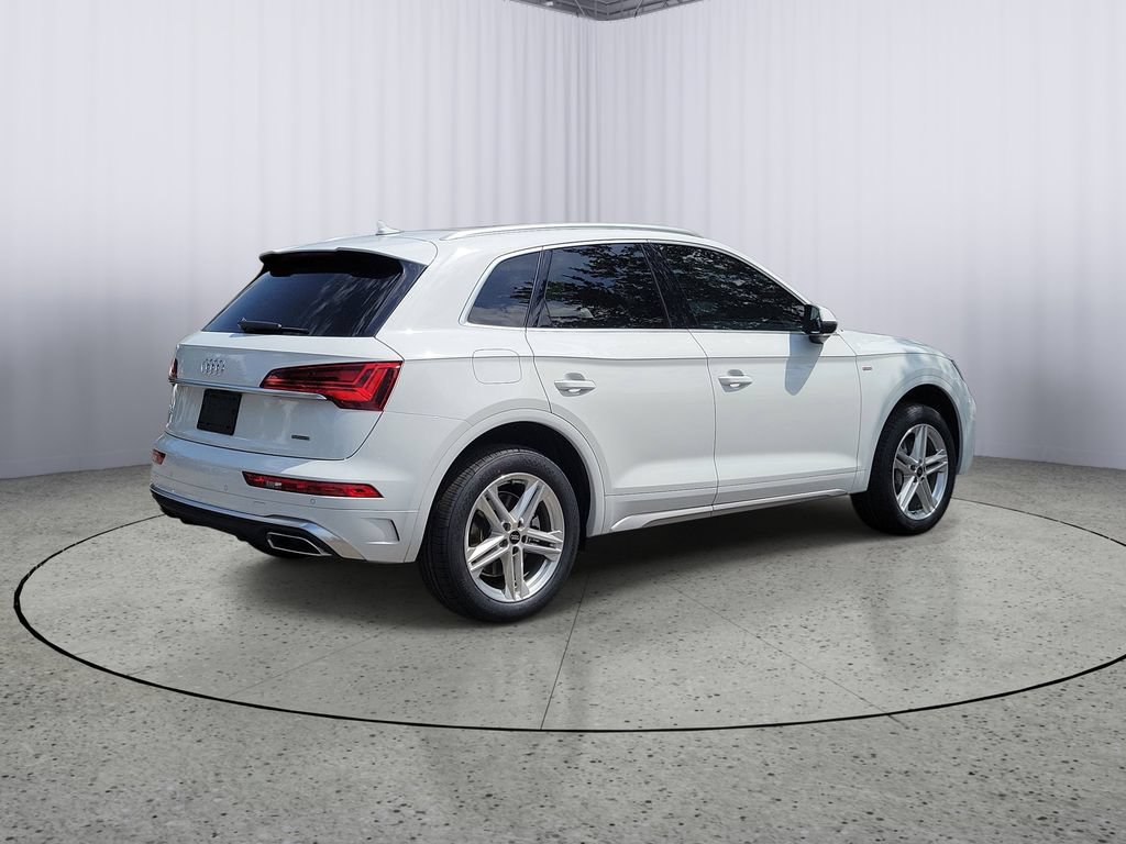 Used 2024 Audi Q5 e Premium Plus w/ Premium Plus Package AWD/4WD image 4