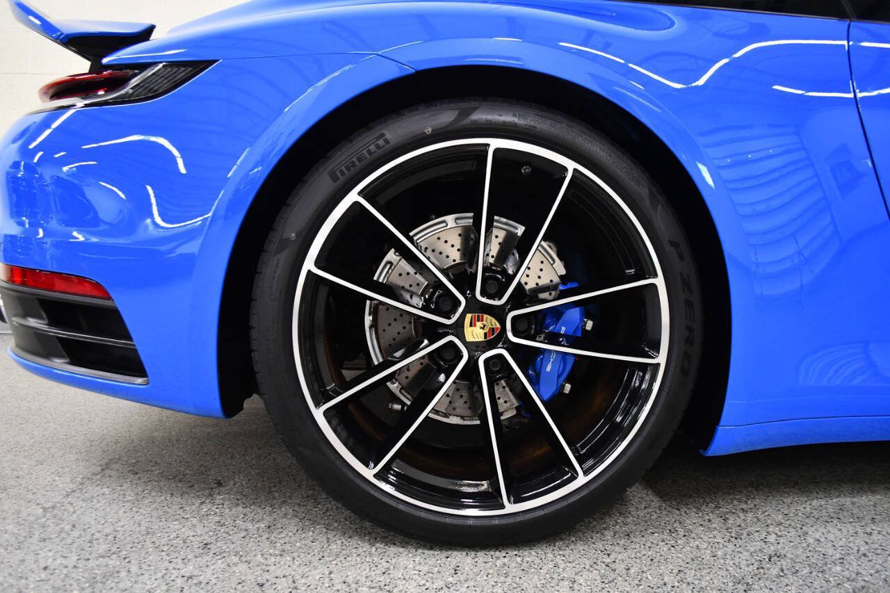Used 2022 Porsche 911 Carrera image 35