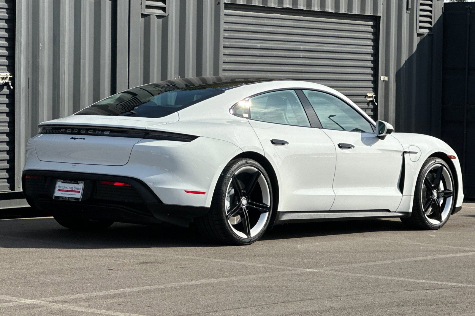 Used 2024 Porsche Taycan RWD image 8