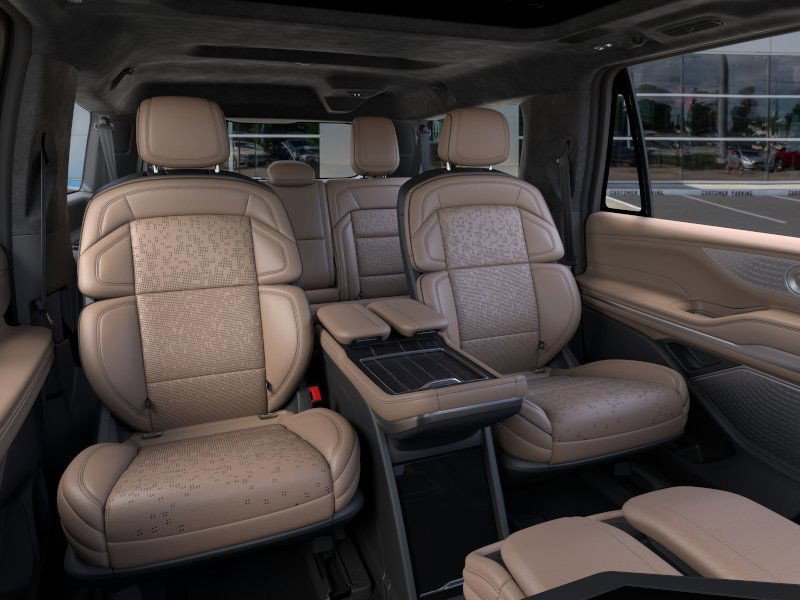 New 2025 Lincoln Navigator L Black Label image 11
