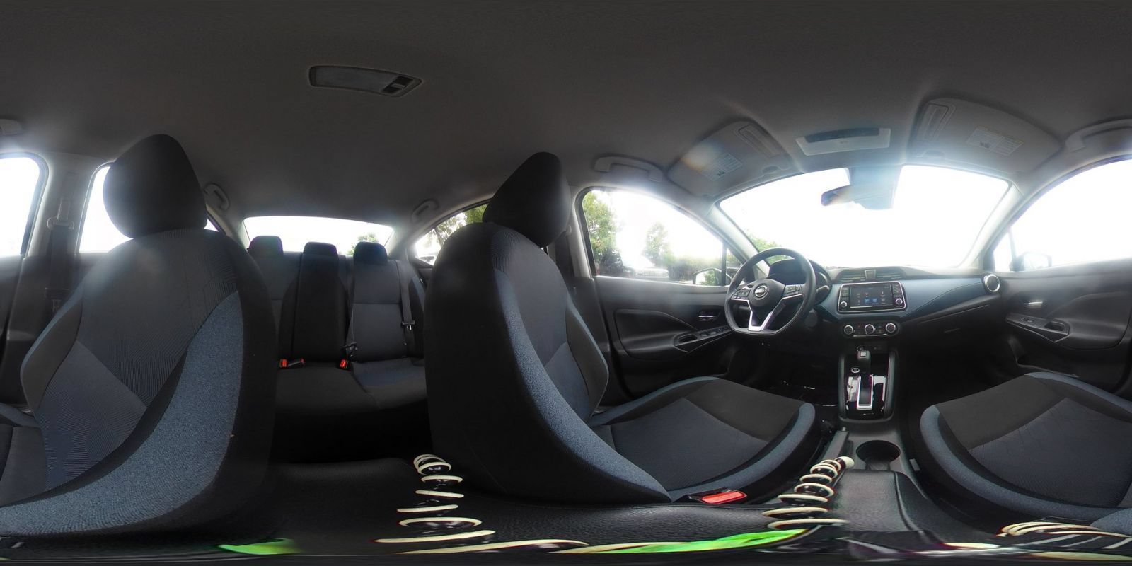 Used 2025 Nissan Versa SV FWD image 37