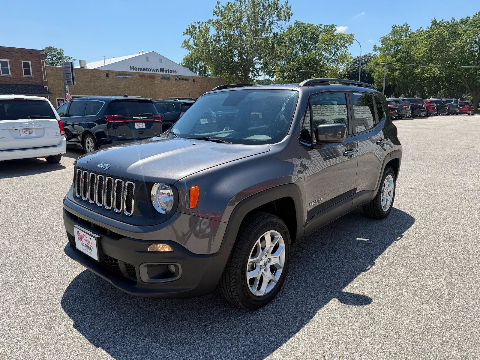 Used 2017 Jeep Renegade Latitude w/ Cold Weather Group
