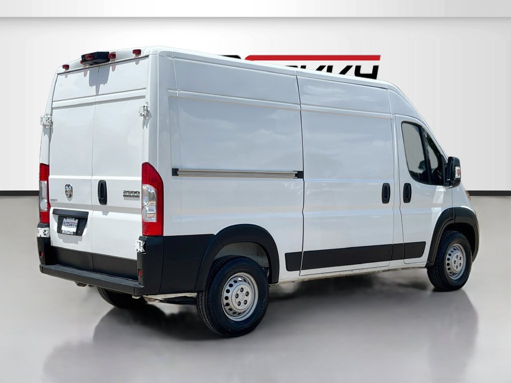 Used 2025 RAM ProMaster 2500 w/ Convenience Group FWD image 7