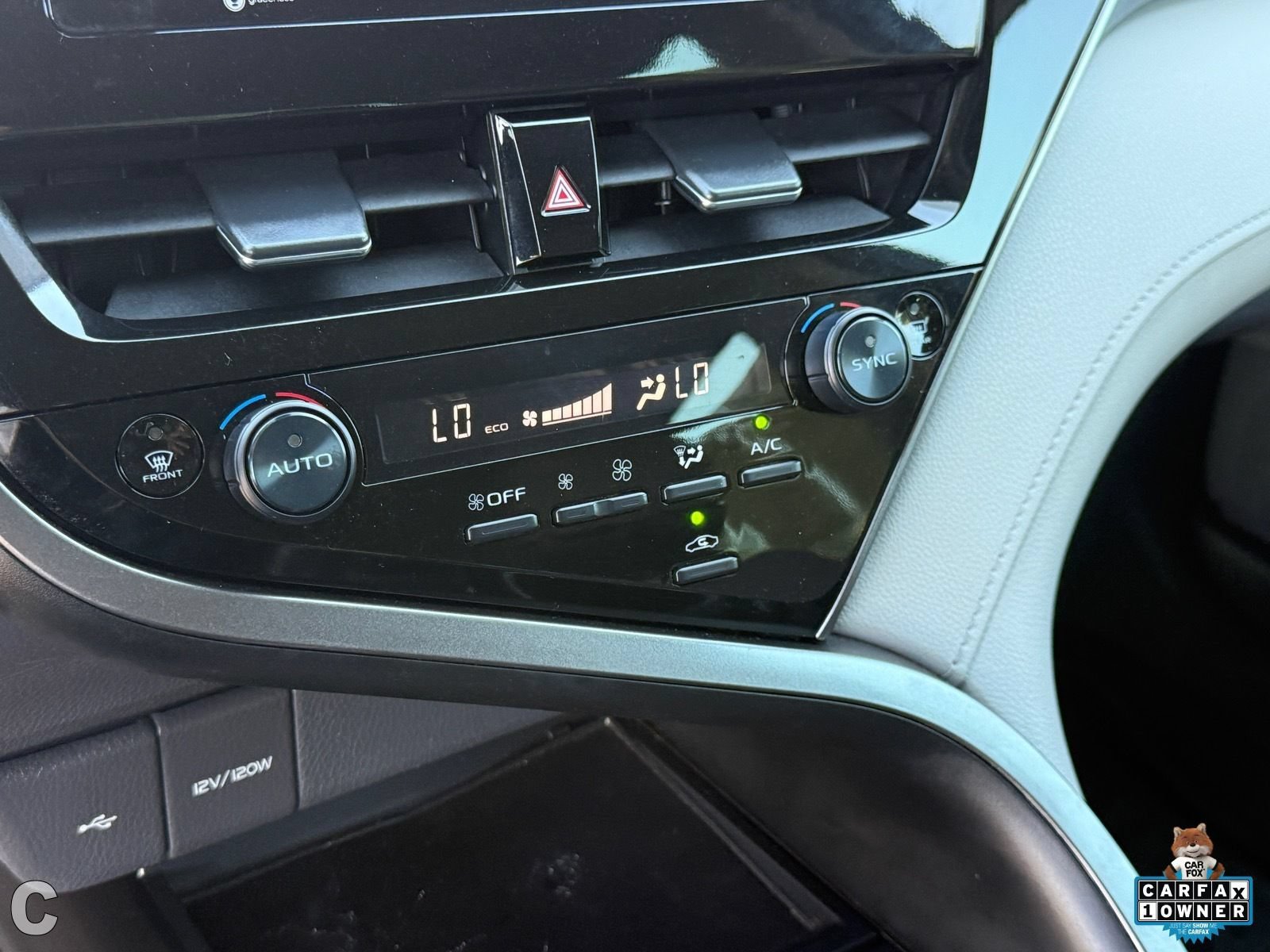 Used 2024 Toyota Camry LE FWD image 21