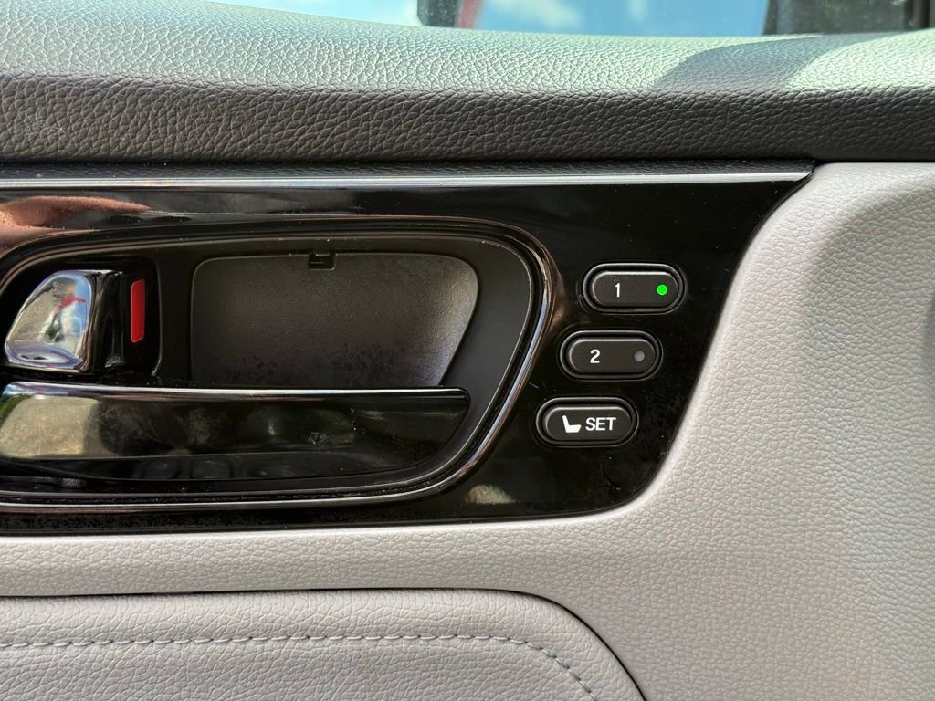 Used 2022 Honda Odyssey Elite image 13