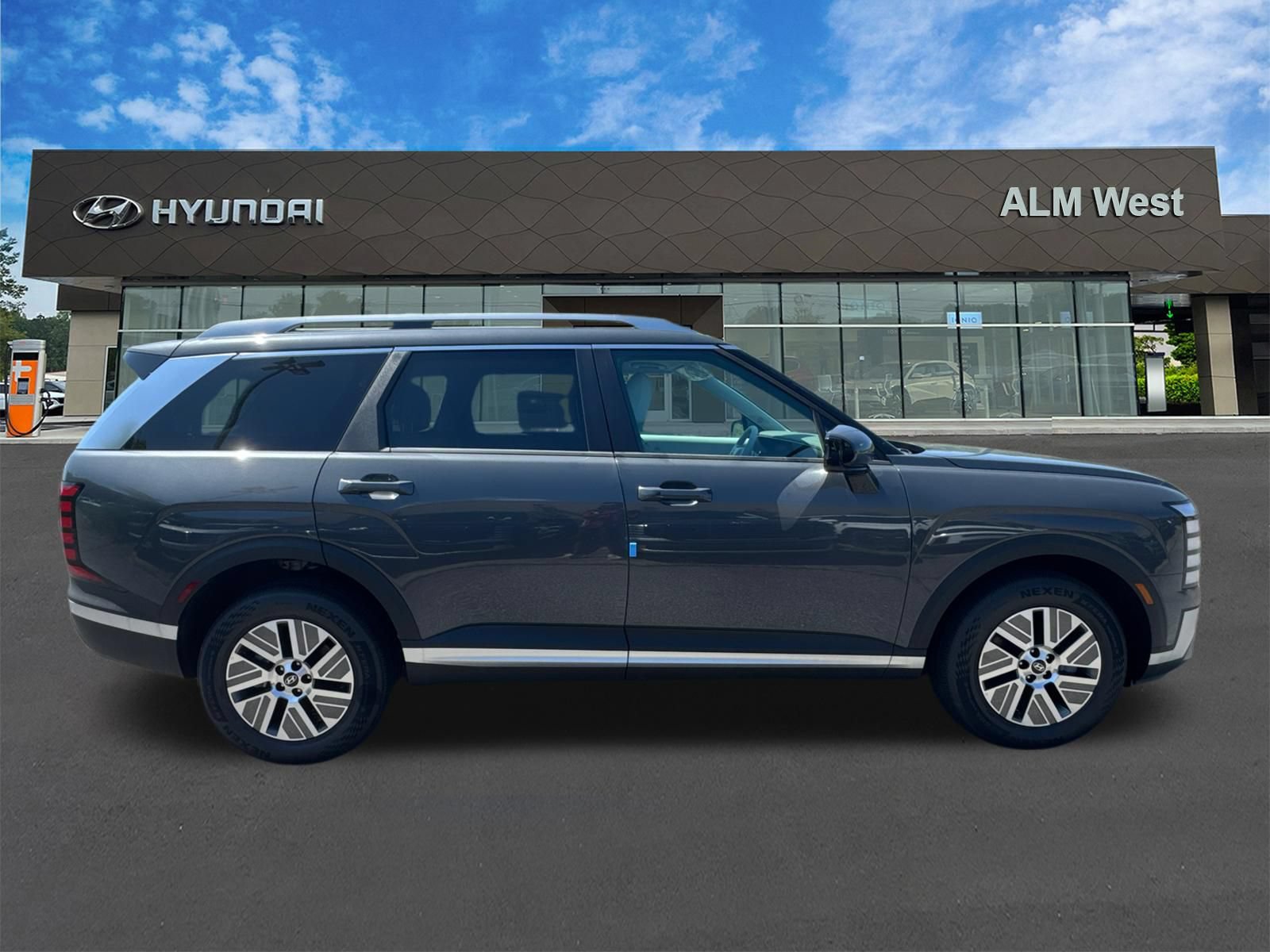New 2026 Hyundai Palisade FWD Hybrid image 5