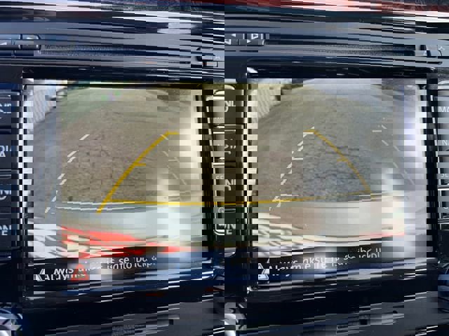 Used 2013 Volkswagen Passat 2.5 SEL Premium image 26