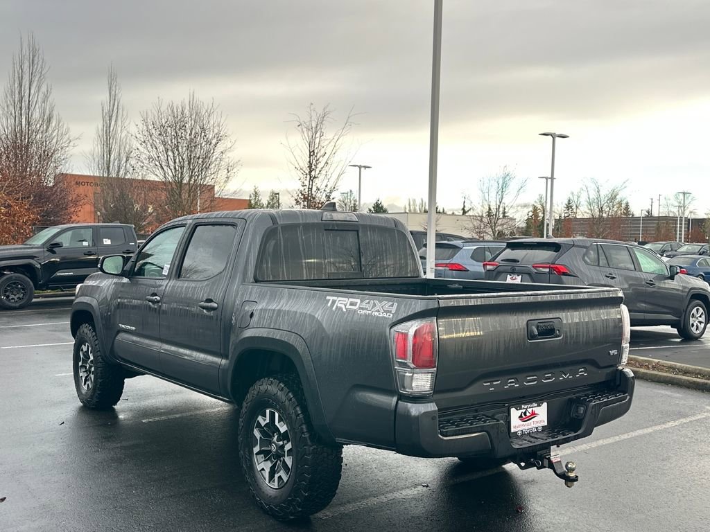 Used 2022 Toyota Tacoma TRD Off-Road image 5