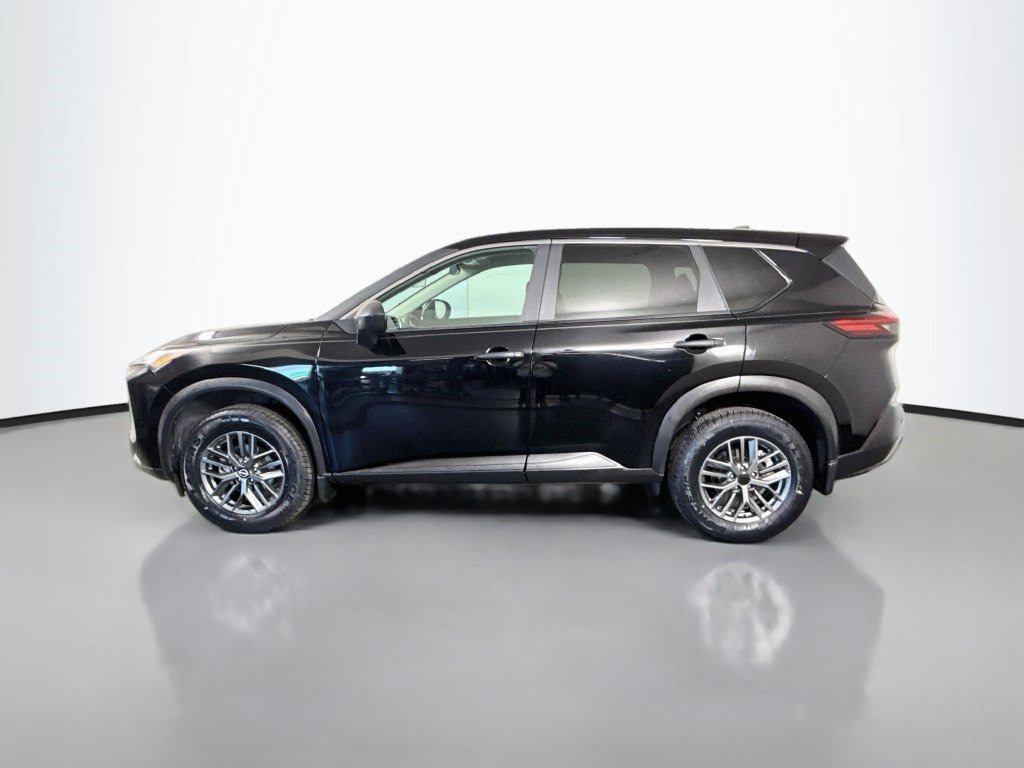 Used 2023 Nissan Rogue S FWD image 6