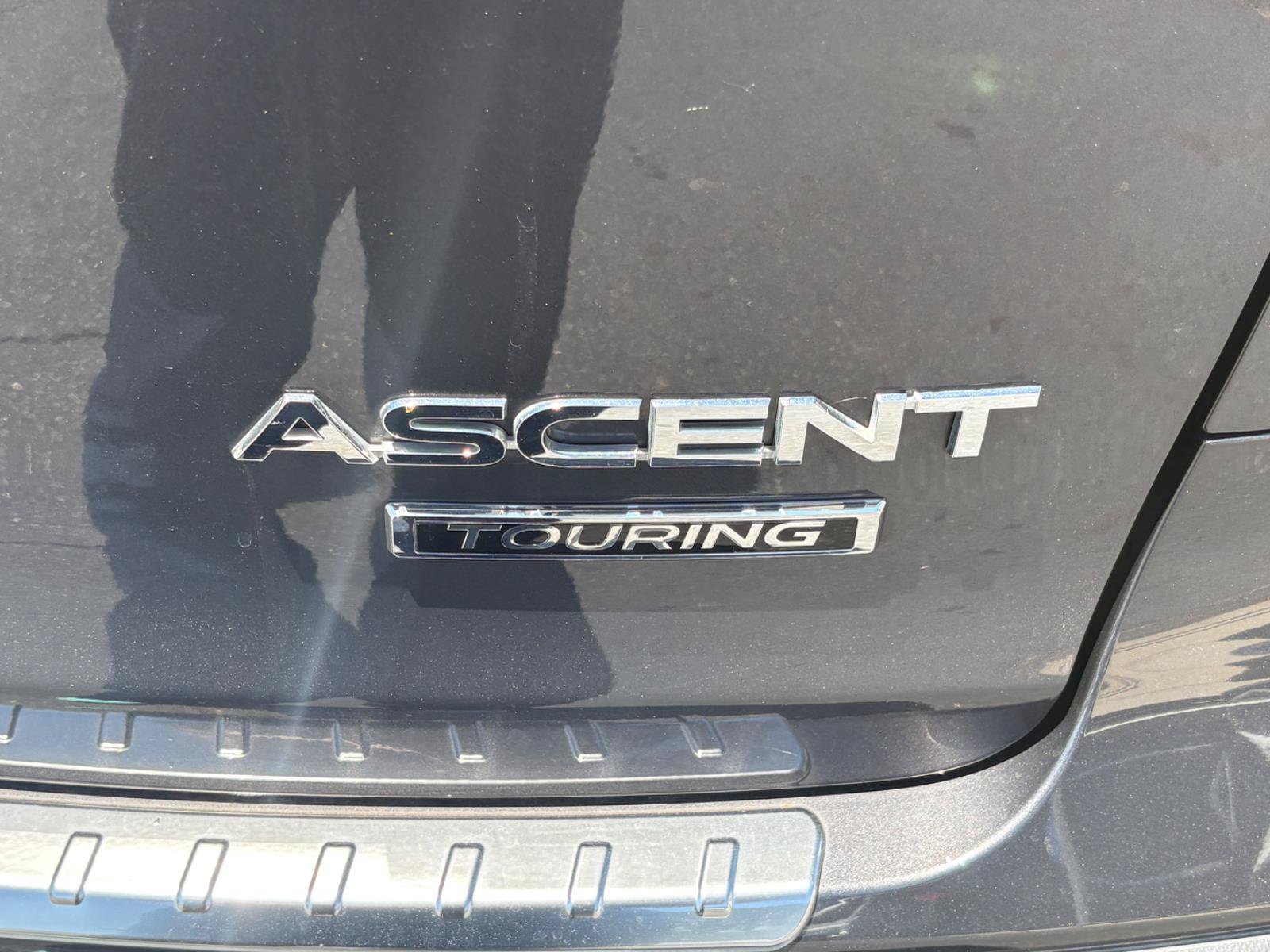 Used 2023 Subaru Ascent Touring AWD/4WD image 8