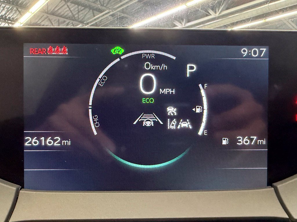 Used 2025 Toyota Prius LE FWD image 19