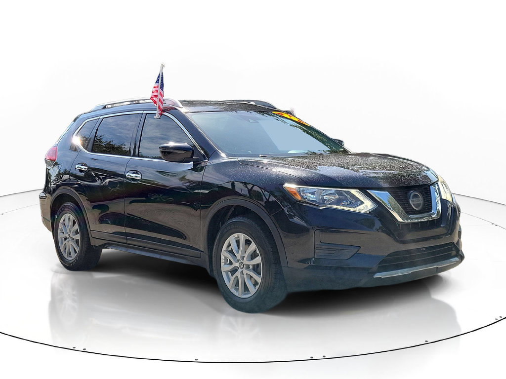 Used 2020 Nissan Rogue SV FWD image 2