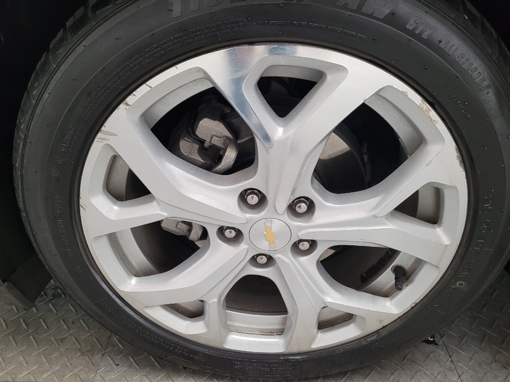 Used 2017 Chevrolet Volt Premier w/ Driver Confidence II Package FWD image 31