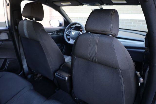 Used 2017 Honda Civic Sport image 29