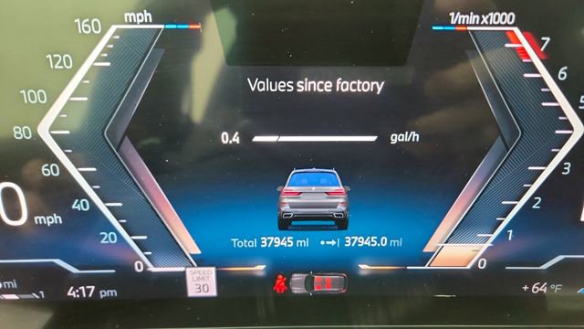 Used 2024 BMW X7 xDrive40i w/ M Sport Package image 43