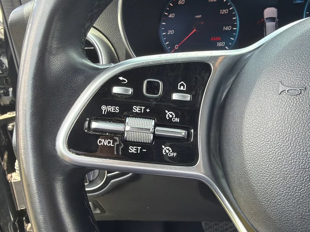 Used 2022 Mercedes-Benz GLC 300 4MATIC w/ Premium Package Lite image 25