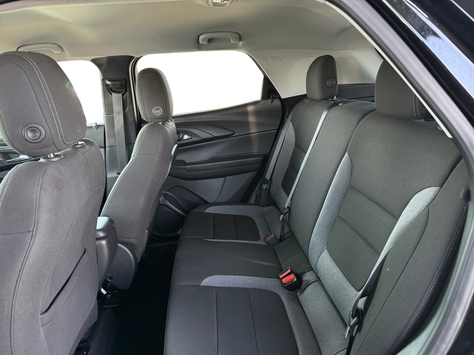 Used 2025 Chevrolet TrailBlazer LT image 11