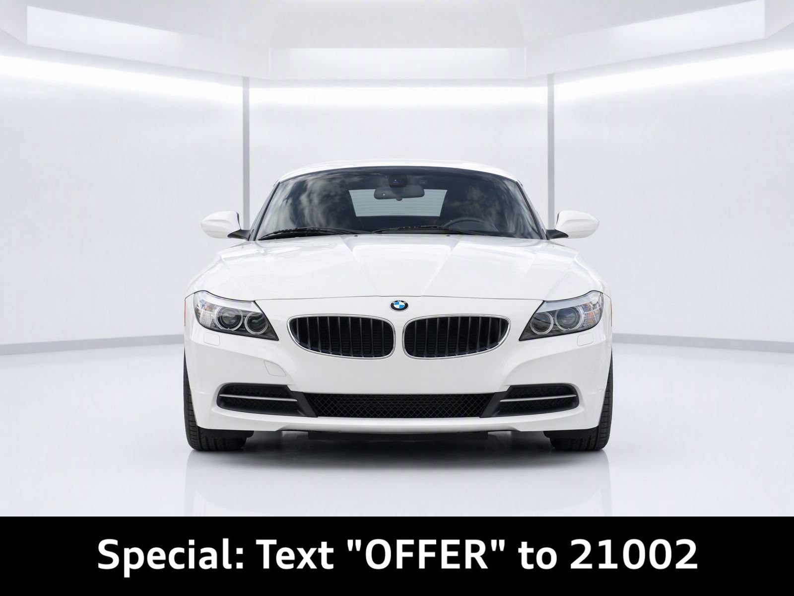Used 2014 BMW Z4 sDrive28i RWD image 5