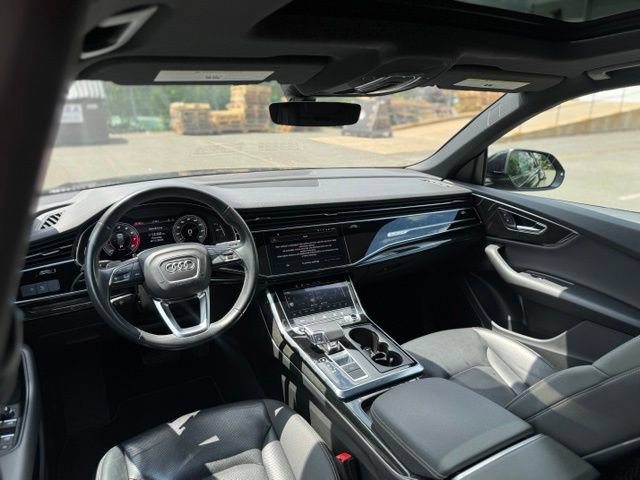 Used 2021 Audi Q8 Premium Plus w/ Premium Plus Package AWD/4WD image 16