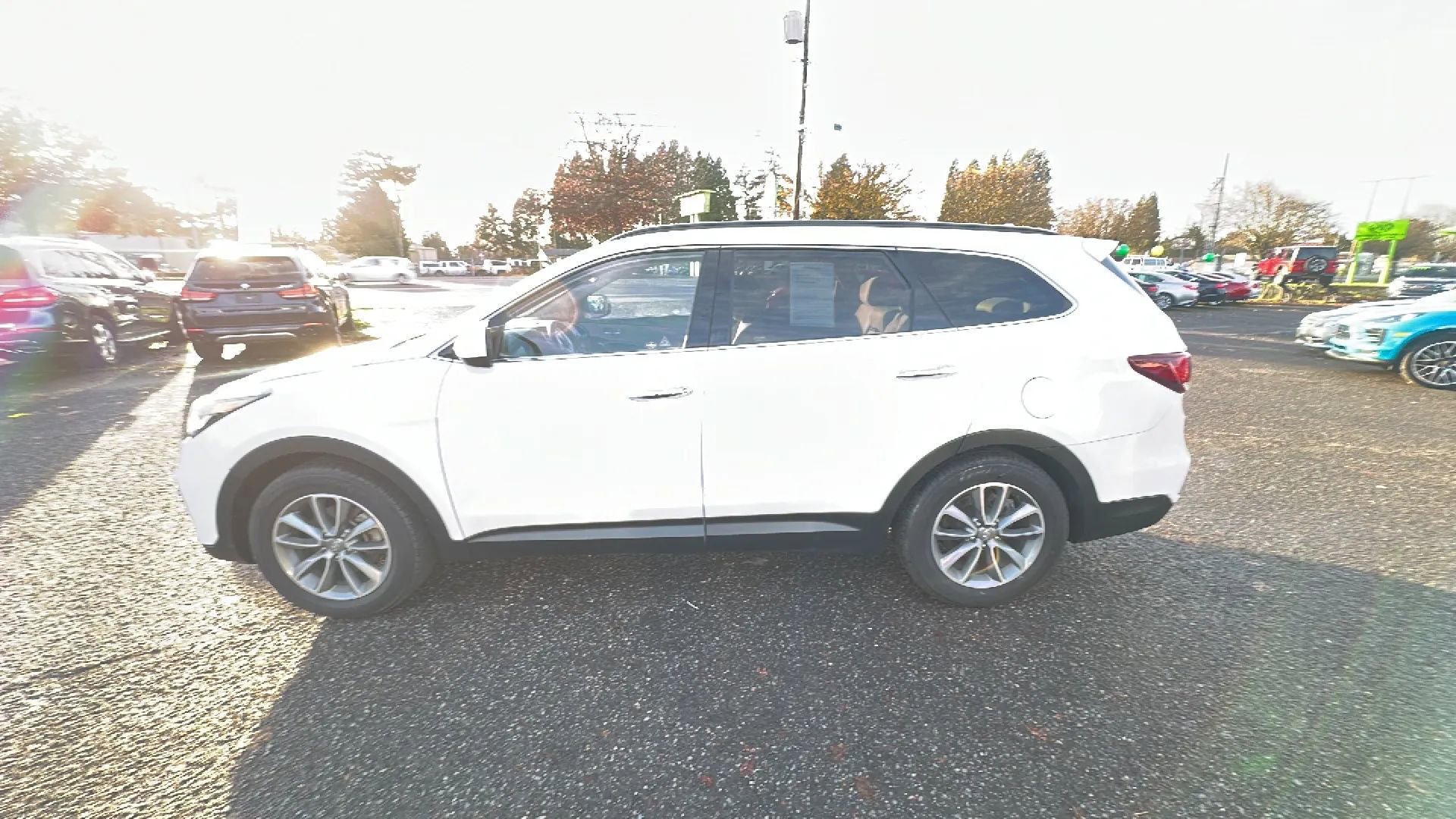 Used 2019 Hyundai Santa Fe XL SE image 5