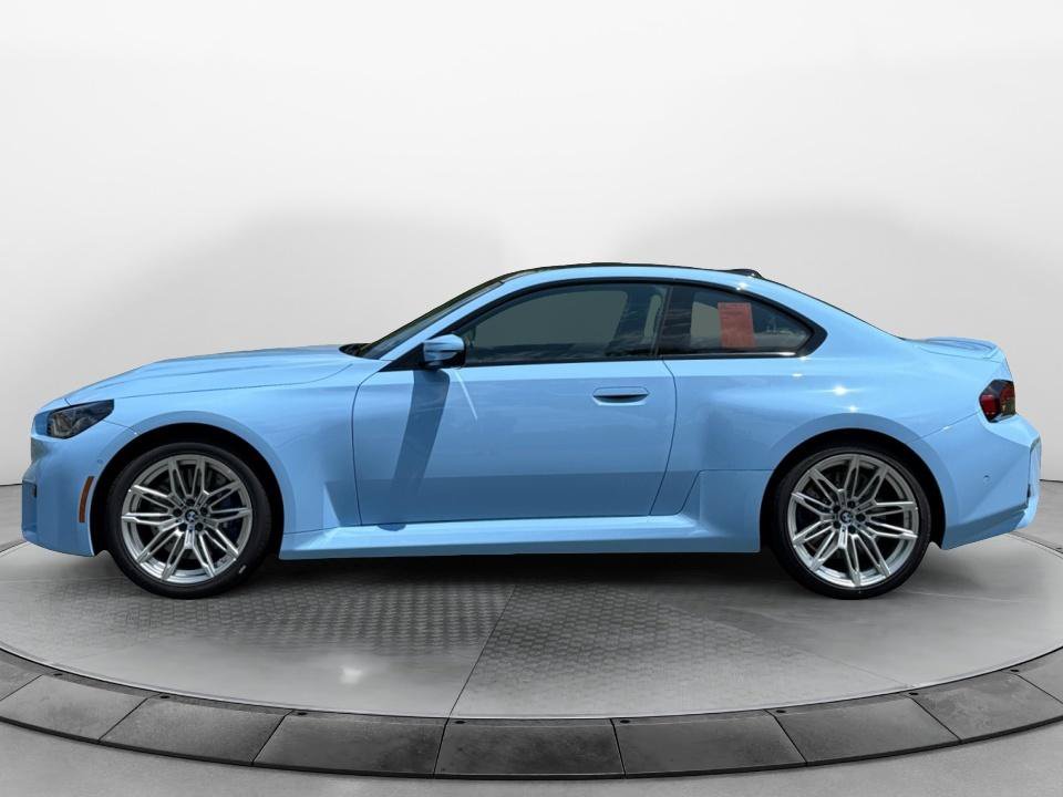 Used 2026 BMW M2 w/ Lighting Package RWD image 4