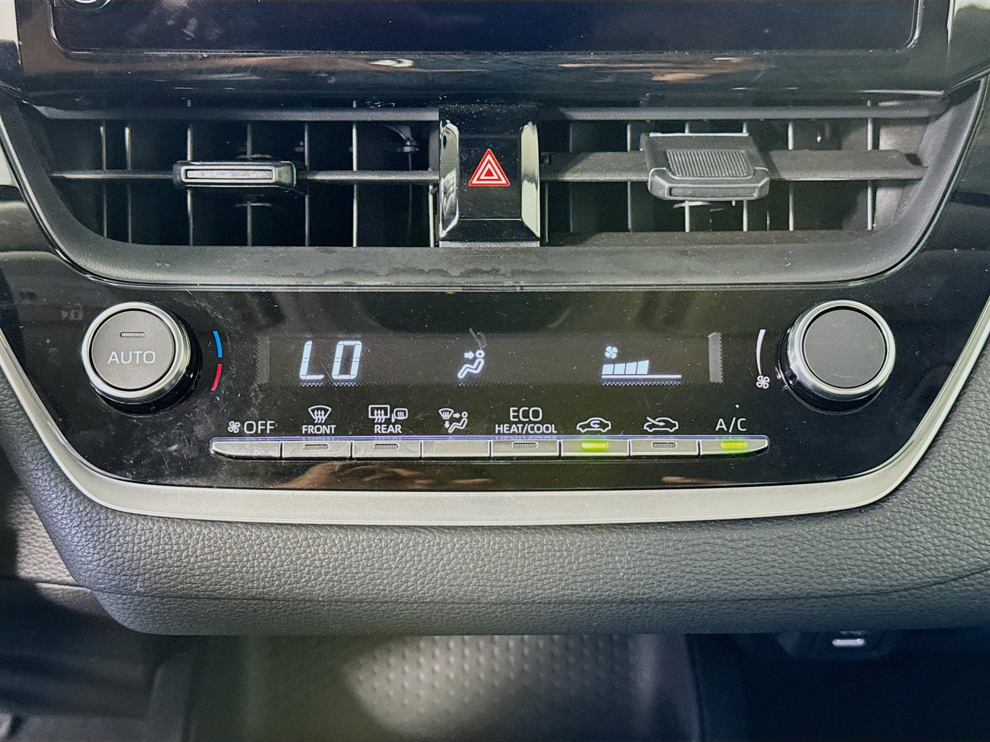 Certified 2026 Toyota Corolla LE FWD image 15