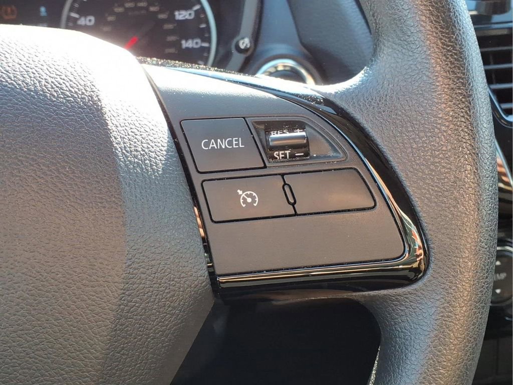 Used 2024 Mitsubishi Eclipse Cross LE image 16