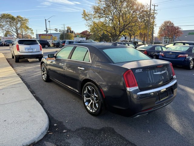 Used 2016 Chrysler 300 C Platinum w/ Safetytec Plus Group image 5