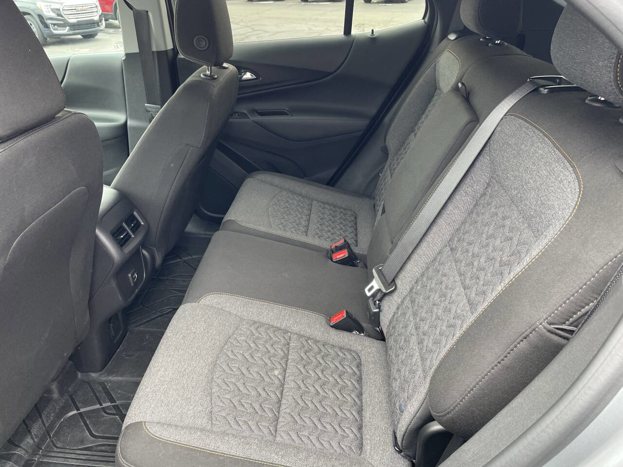 Used 2024 Chevrolet Equinox LT image 4
