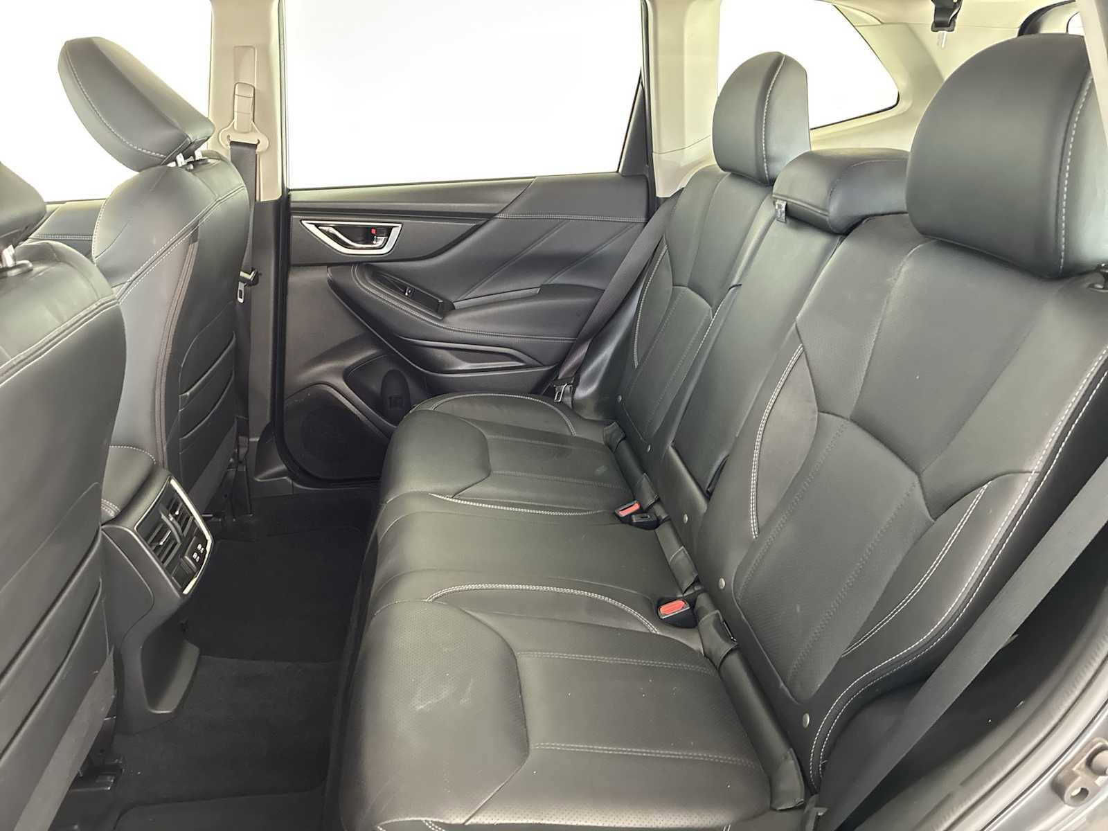 Used 2020 Subaru Forester Limited image 24