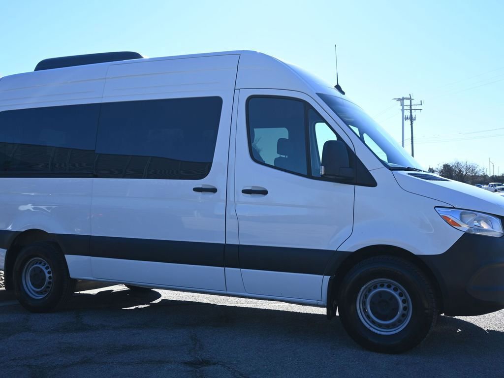 Used 2024 Mercedes-Benz Sprinter 2500 image 3