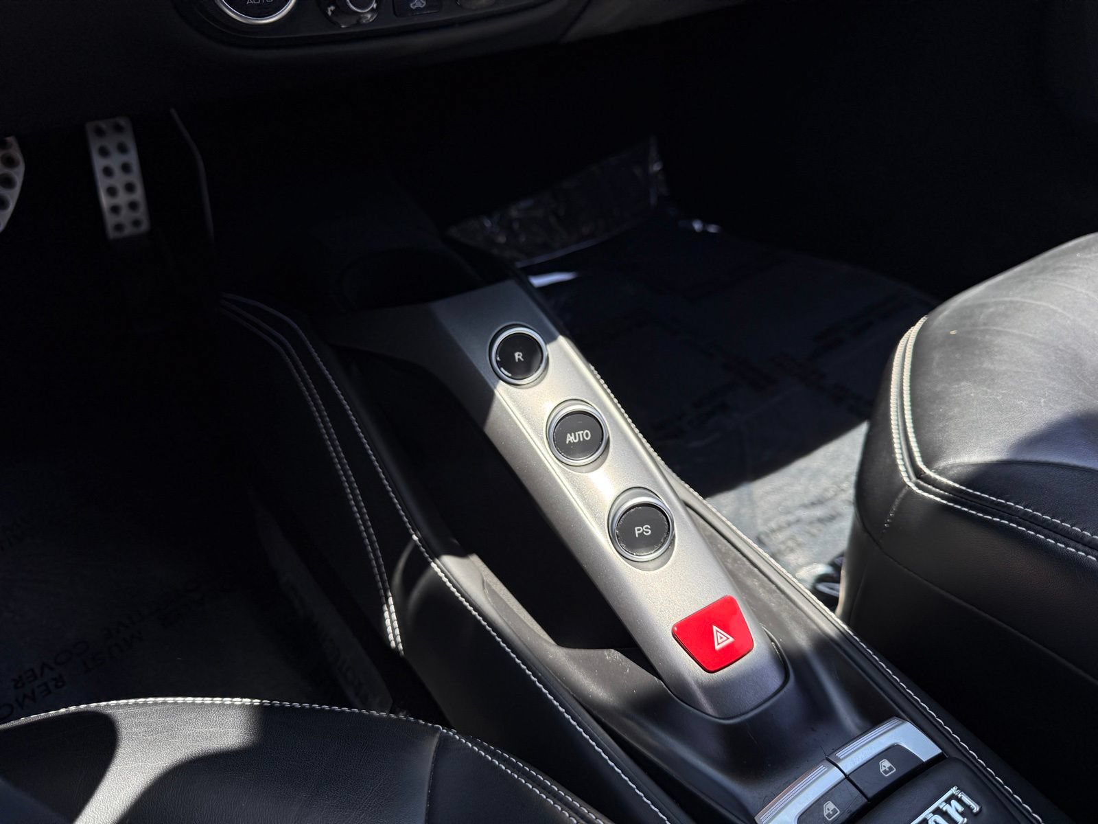 Used 2016 Ferrari 488 GTB RWD image 31