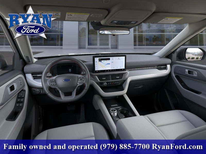 New 2025 Ford Explorer Active w/ Active Comfort Package RWD image 9