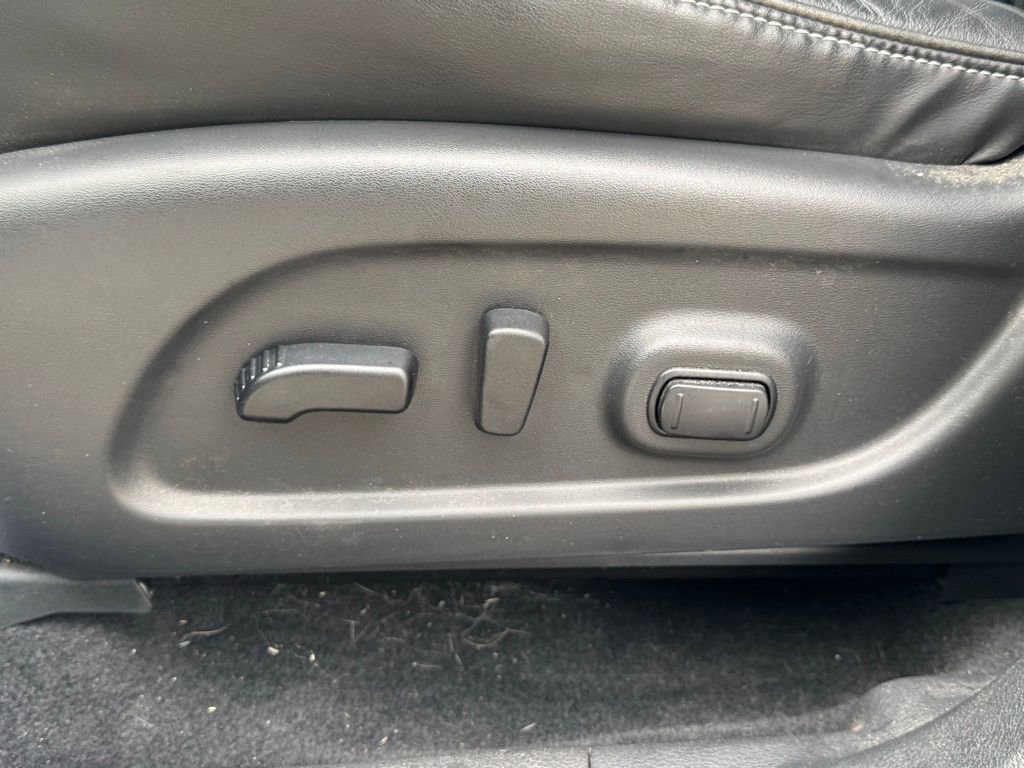 Used 2019 Nissan Murano Platinum w/ Cargo Package image 15